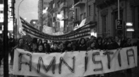 Manifestació demanant l'amnistia, any 1977. Foto: Pere Comellas i Aligué.